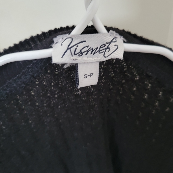 Kismet Henley top, size small - Picture 5 of 5